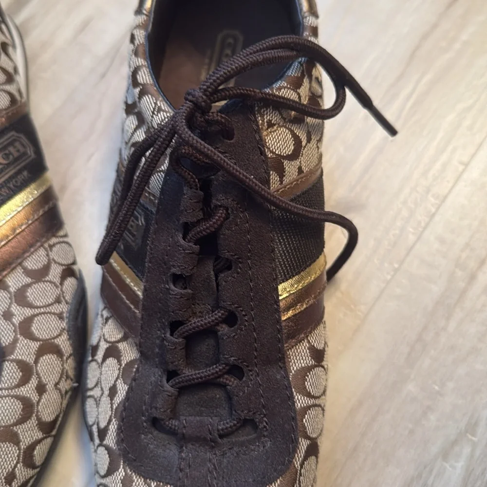 Coach Shoes - Picture 6 of 6